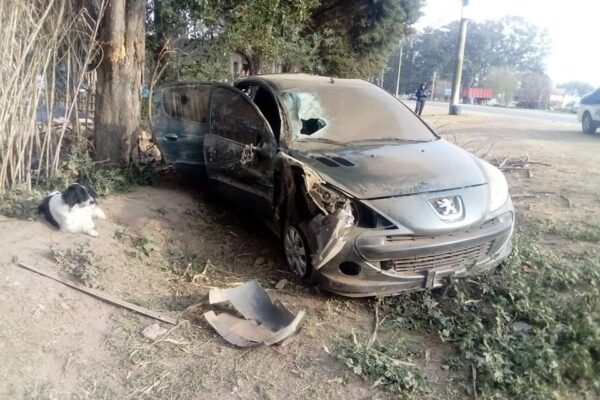 LUQUE – ACCIDENTE EN EL ACCESO A LA LOCALIDAD