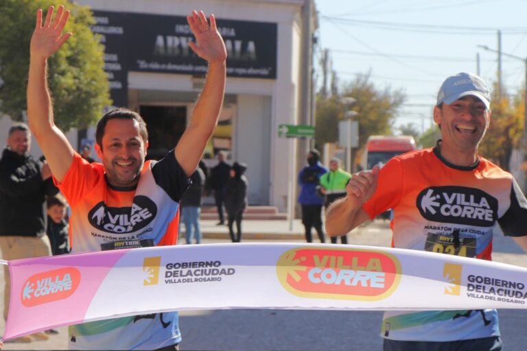 VILLA DEL ROSARIO VIVIÓ UNA JORNADA DEPORTIVA CON VILLACORRE