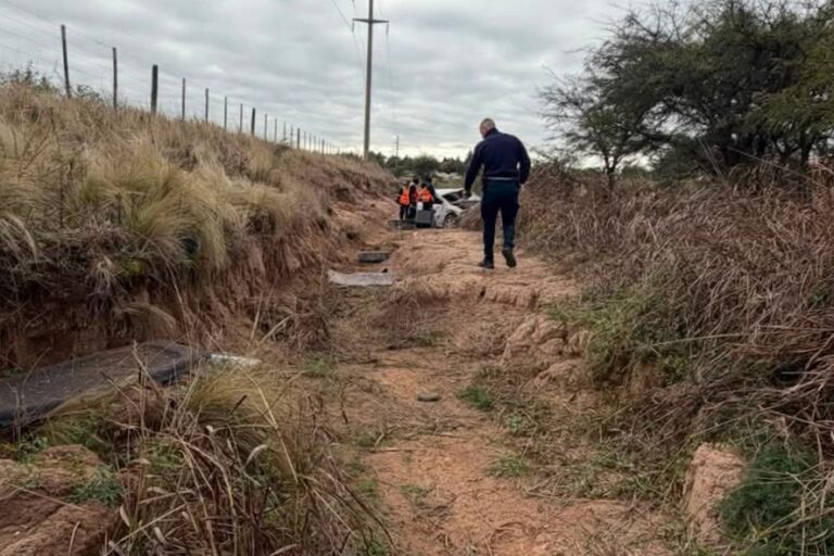 GRAVE ACCIDENTE DE TRÁNSITO EN RINCÓN: JOVEN DE 24 AÑOS CON LESIONES GRAVES