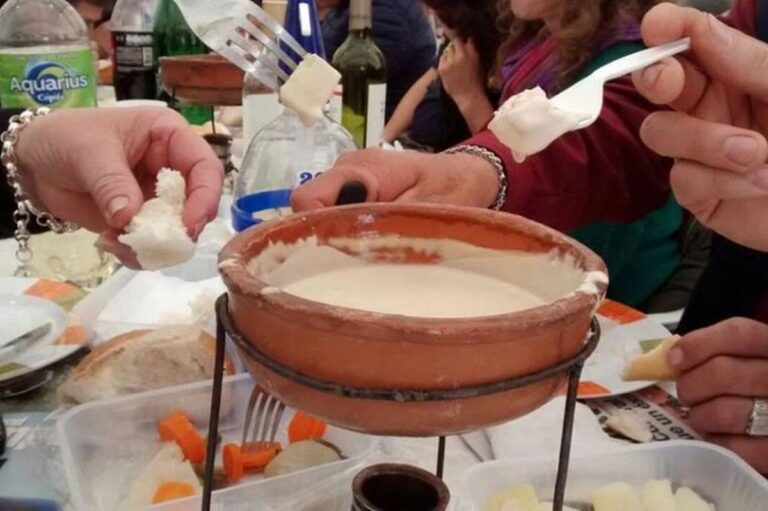CALCHÍN OESTE VIVE SU GRAN FIESTA NACIONAL DE LA BAGNA CAUDA